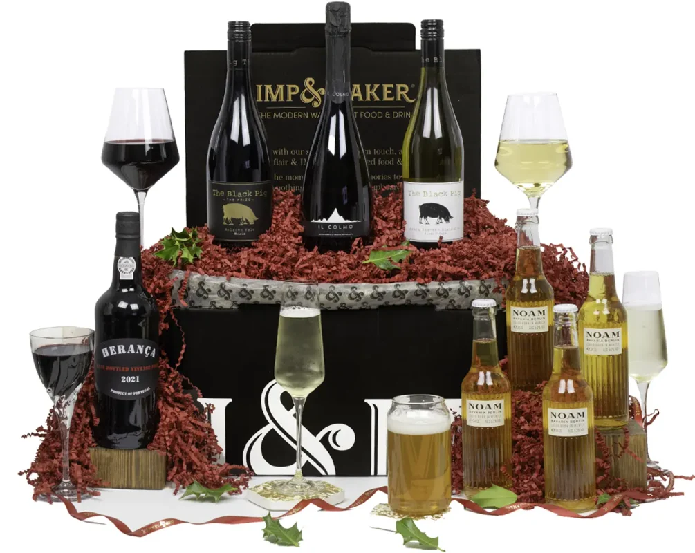 luxury wine gift hamper